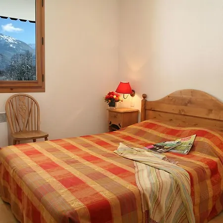 I * Samoëns
